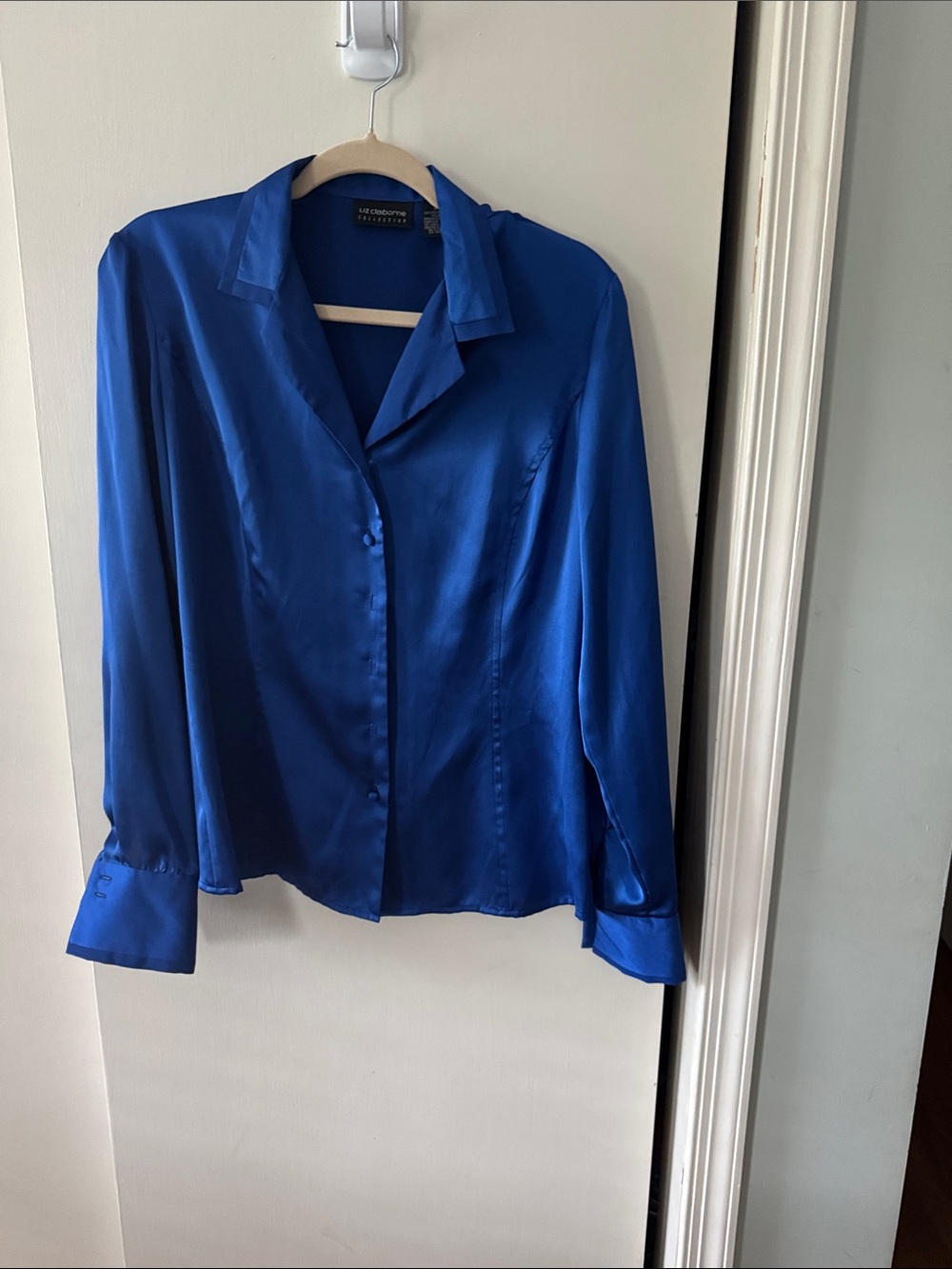 Liz Claiborne Satin Blue Blouse size 8
